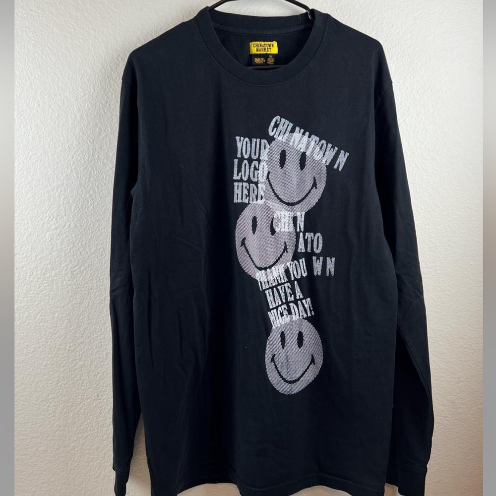 Chinatown Market Smiley Originals Men’s Graphic Long Sleeve Tee Size Large